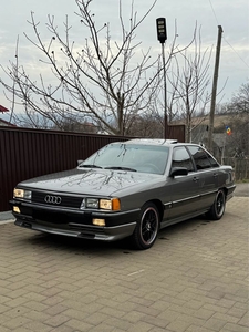 Audi 100 CC pachet exterior KAMEI 1985 , atestat istoric VARIANTE Suceava