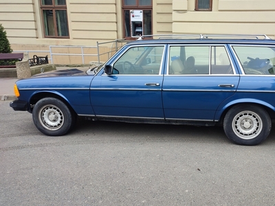 Mercedes 123 300 turbodiesel