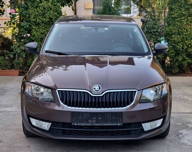 SKODA OCTAVIA 1.0 Benzina AN 2016 EURO 6 Alexandria