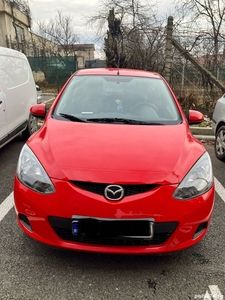 Vând Mazda 2, o japoneză autentică