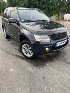 Vând Suzuki grand vitara Huedin