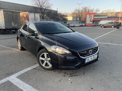 Volvo v40 2.0 D4 190cp (vand/schimb) Bucuresti Sectorul 5