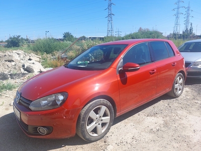 VW Wolkswagen Golf 6 1.6 tdi 105 cp 2010 webasto clima parcare automat Iasi