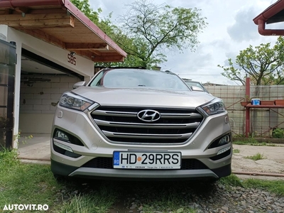 Hyundai Tucson blue 1.7 CRDi 2WD DCT Premium