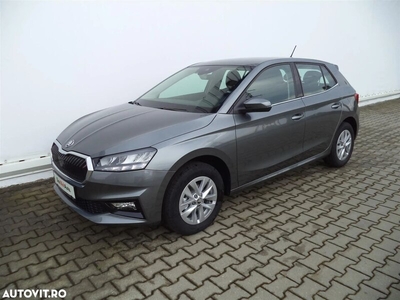 Skoda Fabia Dotari: optionale incluse:Pachet COMFOR