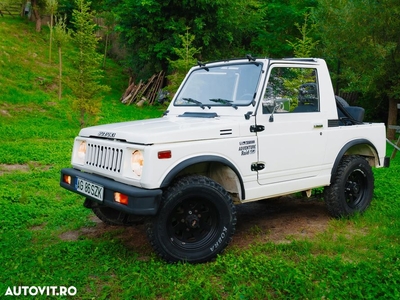 Suzuki Samurai