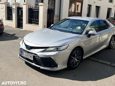 Toyota Camry 2.5 Hybrid Exclusive