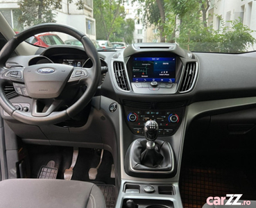 Ford Kuga 2019 1.5 benzina 150 CP, cutie manuala