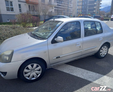 Renault Clio 2008 km 113000 AC