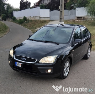 Ford focus 1.6 benzină