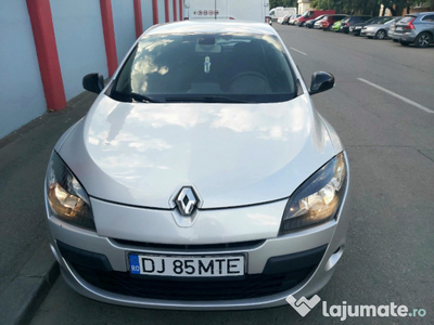 Renault Megane III 1.5dci 110 CP 2011