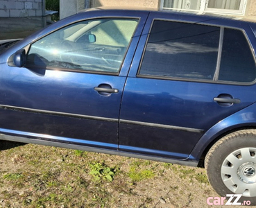 Vw Golf IV- Anul 2000, 1.4 Benzină