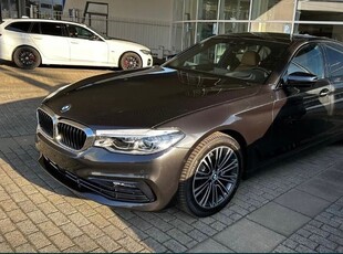 BMW Seria 5 520d Aut. Sport Line