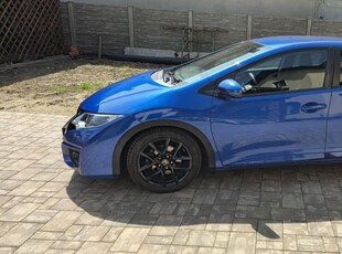 Honda Civic 1.8 i-VTEC MT Sport