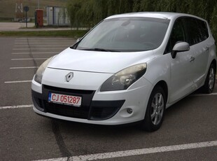 Renault Grand Scenic TCe 130 Dynamique