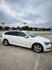 Skoda Superb 2.0 TDI DSG Style