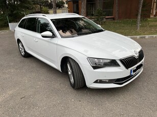 Skoda Superb Combi 2.0 TDI DSG 4X4 Style