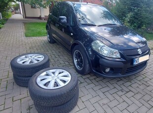 Suzuki SX4 1.5L GS