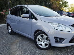 Ford C-Max istoric service la zi