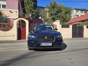 Jaguar F Pace - 240 CP