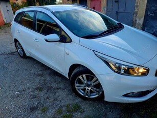 Kia Ceed SW 1.6 CRDI 2013