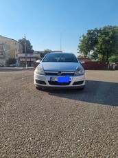 Opel astra h