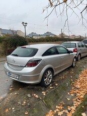 Opel astra h gtc