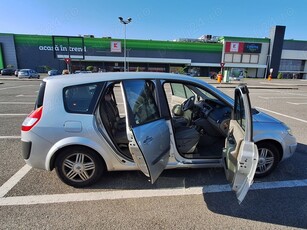 Renault Grand Scenic II