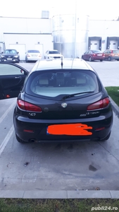 VÂND Alfa Romeo 147 benzină