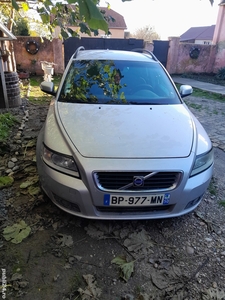 volvo v50