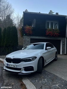 BMW Seria 5 530e iPerformance Aut. Sport Line