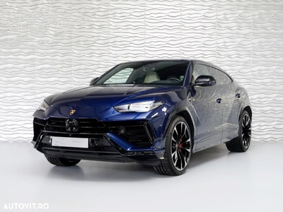 Lamborghini URUS Standard