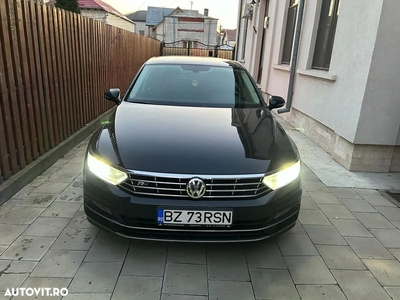 Volkswagen Passat 2.0 TDI DSG R Executive