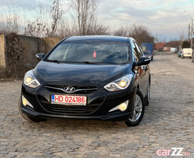 Hyundai i40*factura*nr.rosii*2015*pachet iarna*1.7 D~CRDI-16 V*sedan !