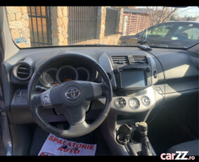 Toyota Rav 4. 4x4