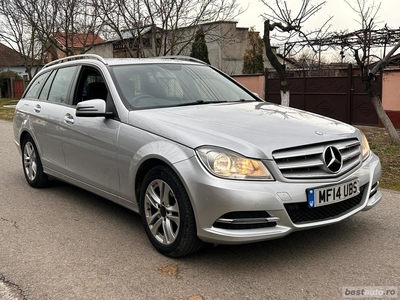 Mercedes C220 CDi - an 2014