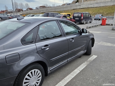 Vând volvo s40 2009 1.6 tdci