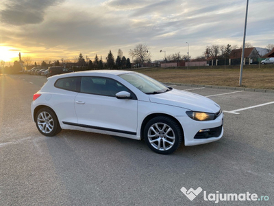 Volkswagen Scirocco 1.4 TSI 160 CP - negociabil