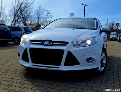 Ford Focus III AlpinWeiss 2013 Navigatie