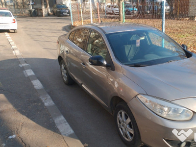 Renault fluence 2011