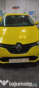 Renault Megane sedan techno 140