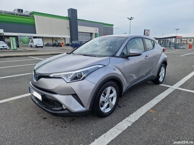 Toyota C-HR 1.8 benzina Hibrid 2019