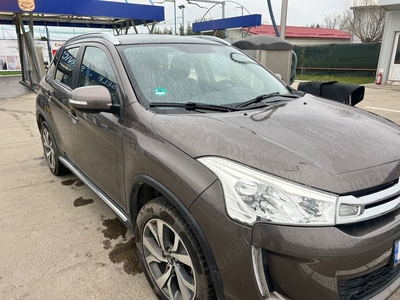 Proprietar, vand Citroen C4 Aircross