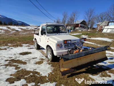 Suzuki Samurai 1.9TD varianta lunga cu lama de zapada