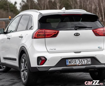 Kia Niro Hybrid 1.6 automatic 2020 motor mic puternic si Economic 2020