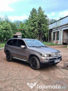 BMW X5 // 2006 //