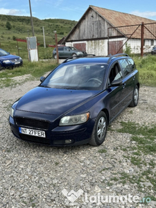 Volvo v40 2.0d am 2007