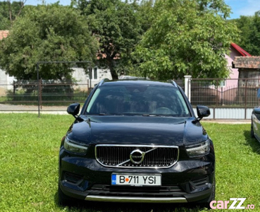 Volvo XC 40 Momentum Pro