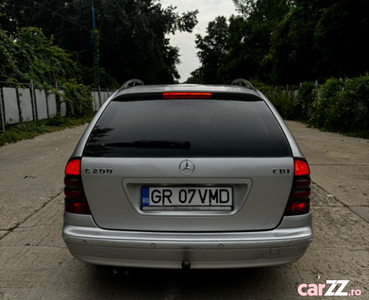 Mercedes Benz C200