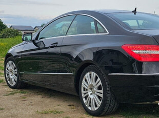 Mercedes Benz E Klasse Coupe 200